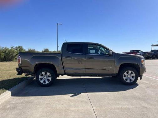 2016 GMC Canyon SLE