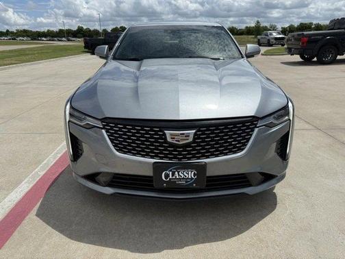 2023 Cadillac CT4 Luxury