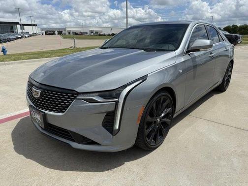 2023 Cadillac CT4 Luxury