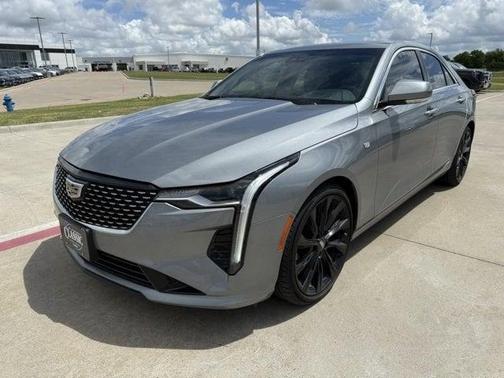 2023 Cadillac CT4 Luxury