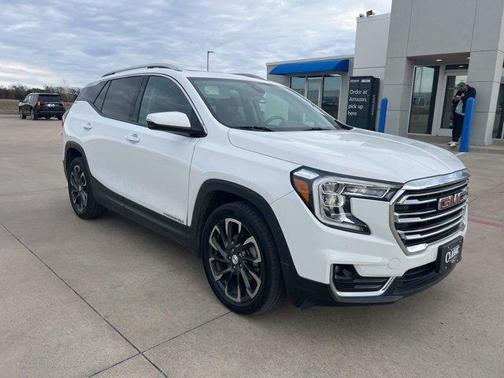 2022 GMC Terrain SLT