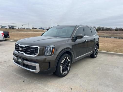 2023 Kia Telluride S