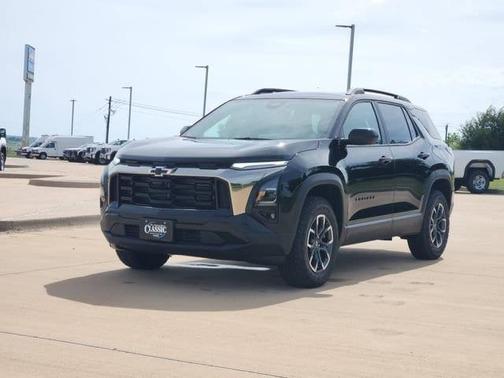 Mosaic Black Metallic 2026 Chevrolet Equinox ACTIV