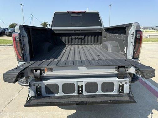 2024 GMC Sierra 2500 AT4