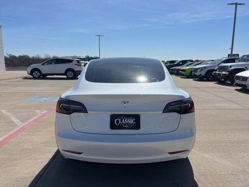 2023 Tesla Model 3 Base