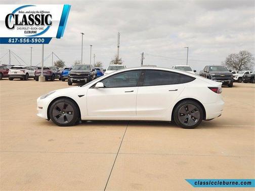 2023 Tesla Model 3 Base