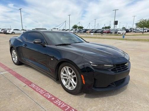 Black 2019 Chevrolet Camaro 1LS
