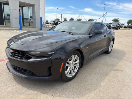 Black 2019 Chevrolet Camaro 1LS