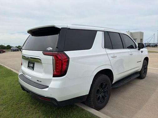Summit White 2022 GMC Yukon SLE