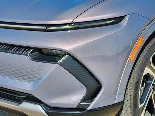 2026 Chevrolet Equinox EV LT 2