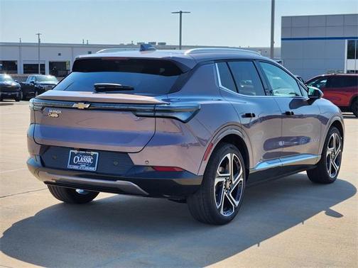 2026 Chevrolet Equinox EV LT 2