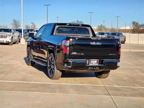2025 GMC Sierra EV Denali