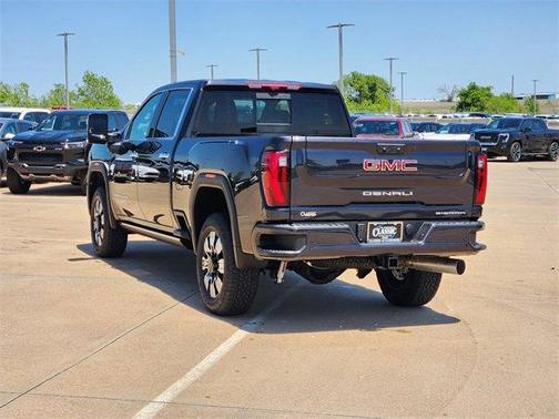 2025 GMC Sierra 2500 Denali