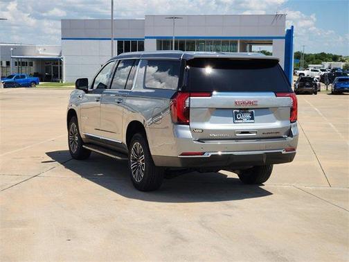 2025 GMC Yukon XL Elevation
