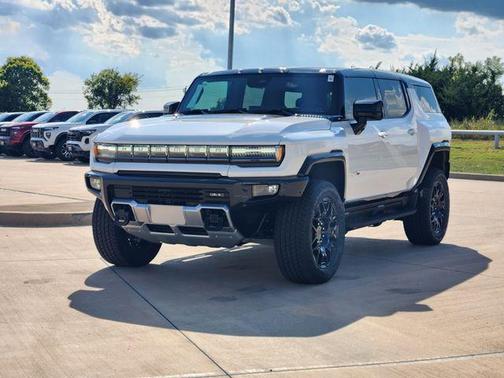 White 2026 GMC HUMMER EV SUV 2X