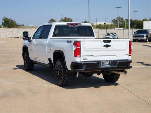 2025 Chevrolet Silverado 2500 LTZ