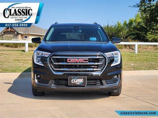2023 GMC Terrain AT4