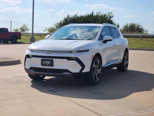 2026 Chevrolet Equinox EV LT 2