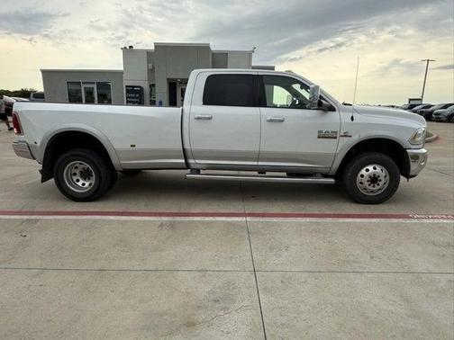 2014 RAM 3500 Laramie