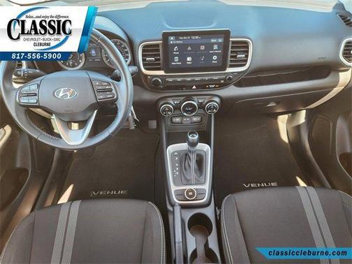 2022 Hyundai VENUE SEL