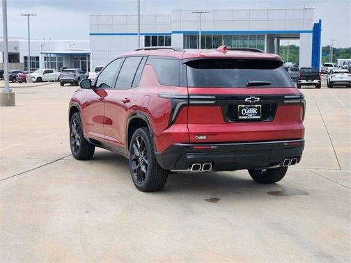 2025 Chevrolet Traverse RS
