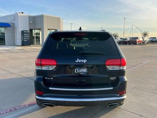 2018 Jeep Grand Cherokee Summit