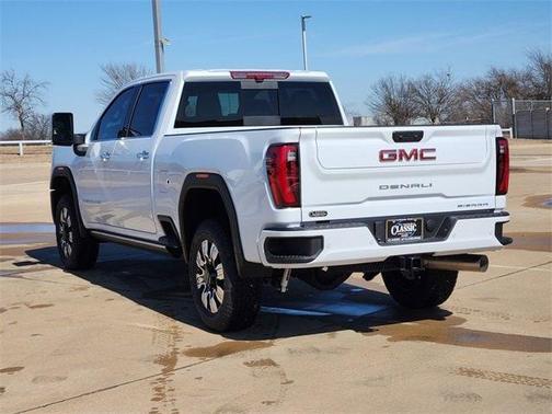 2026 GMC Sierra 2500 Denali