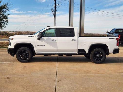 2026 Chevrolet Silverado 2500 LT