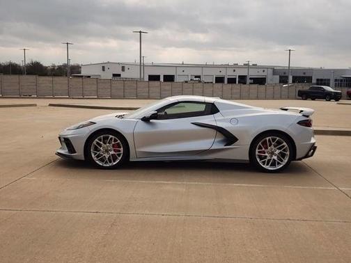 2026 Chevrolet Corvette Stingray w/3LT