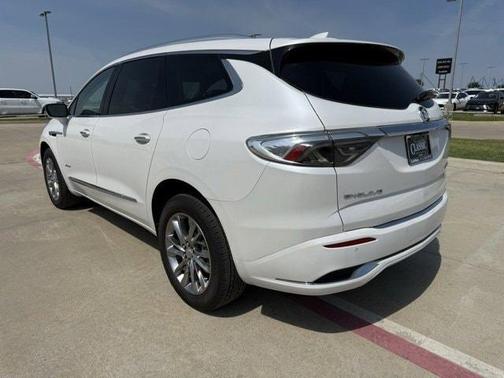 2024 Buick Enclave Avenir
