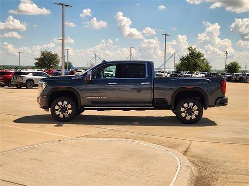 2025 GMC Sierra 2500 Denali