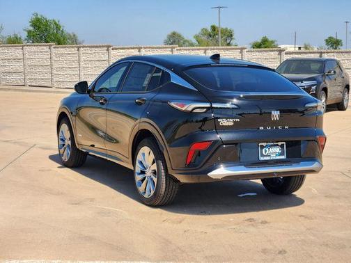 Ebony Twilight Metallic 2026 Buick Envista Avenir