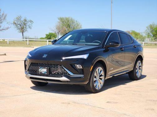 Ebony Twilight Metallic 2026 Buick Envista Avenir