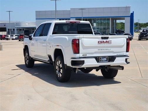 2025 GMC Sierra 2500 Denali