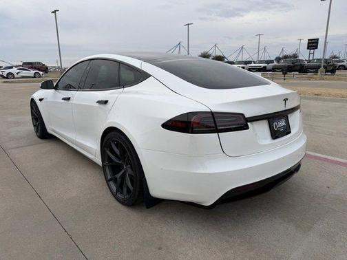 2023 Tesla Model S 