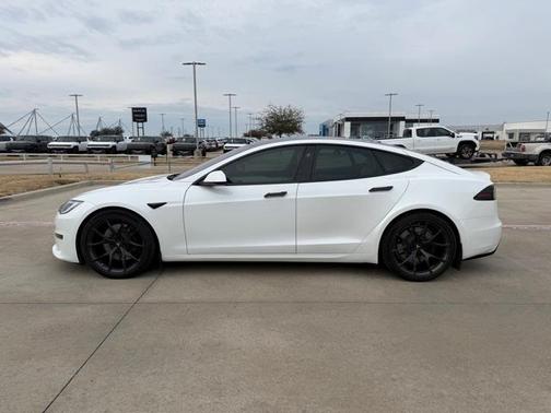 2023 Tesla Model S 