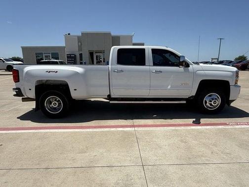2015 Chevrolet Silverado 3500 High Country
