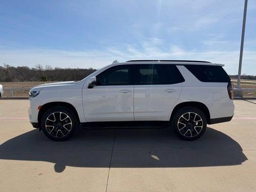 2022 Chevrolet Tahoe RST