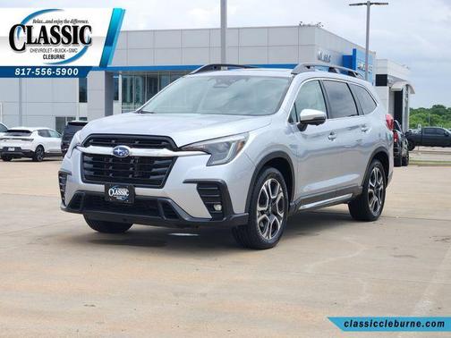 Ice Silver Metallic 2023 Subaru Ascent Limited 7-Passenger