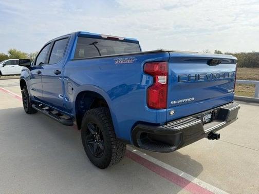 2024 Chevrolet Silverado 1500 Custom Trail Boss