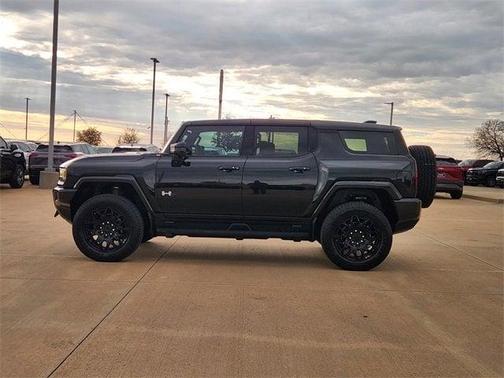 2026 GMC HUMMER EV SUV 2X