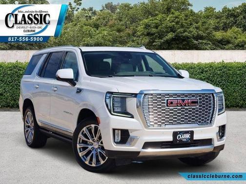White Frost Tri-Coat 2023 GMC Yukon Denali