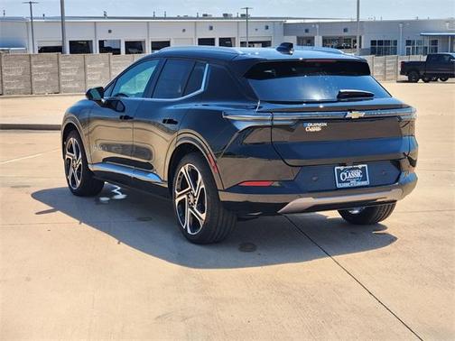 2025 Chevrolet Equinox EV LT 2