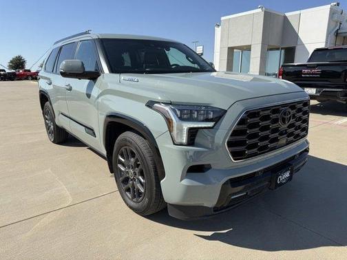 2024 Toyota Sequoia SR5