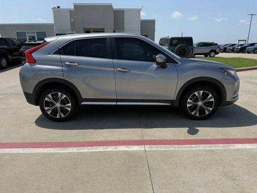 2020 Mitsubishi Eclipse Cross SE