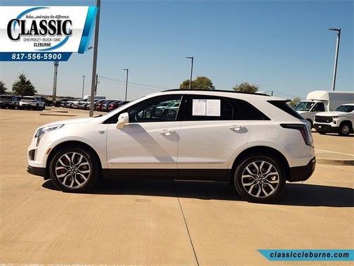 2024 Cadillac XT5 Sport