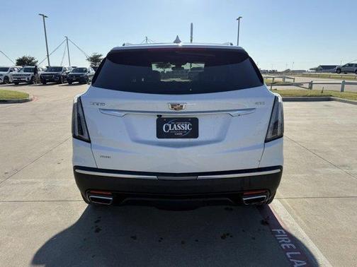 2024 Cadillac XT5 Sport