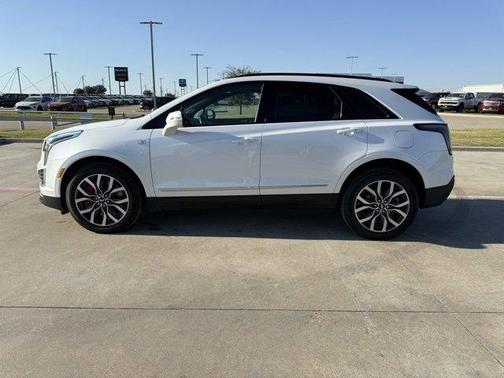 2024 Cadillac XT5 Sport