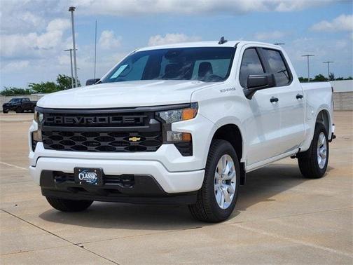 2025 Chevrolet Silverado 1500 Custom
