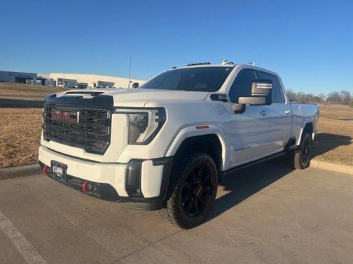 2025 GMC Sierra 2500 AT4